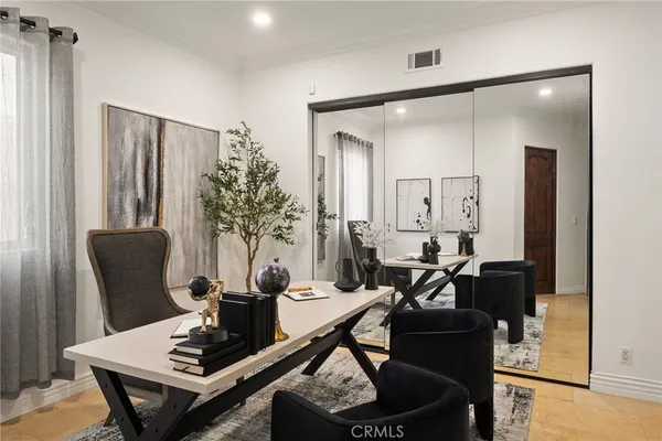 $15,500 | 13045 Greenleaf Street, Studio City, CA 91604