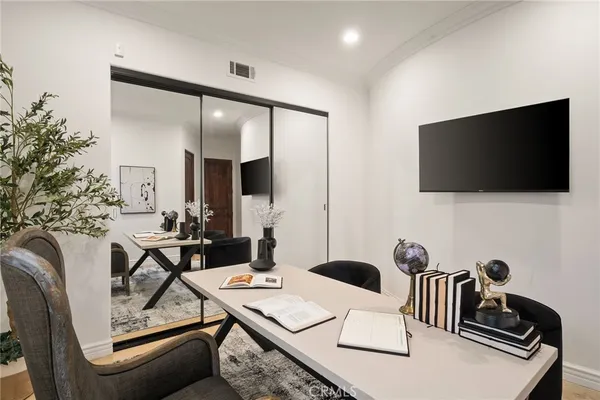 $15,500 | 13045 Greenleaf Street, Studio City, CA 91604