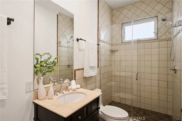 $15,500 | 13045 Greenleaf Street, Studio City, CA 91604