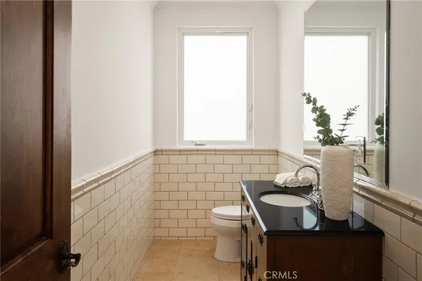 $15,500 | 13045 Greenleaf Street, Studio City, CA 91604
