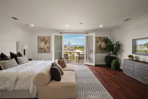 $15,500 | 13045 Greenleaf Street, Studio City, CA 91604