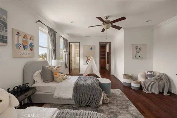 $15,500 | 13045 Greenleaf Street, Studio City, CA 91604
