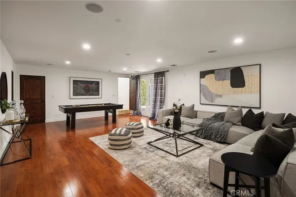 $15,500 | 13045 Greenleaf Street, Studio City, CA 91604