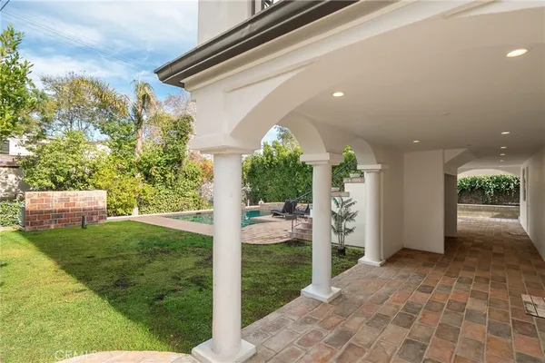 $15,500 | 13045 Greenleaf Street, Studio City, CA 91604