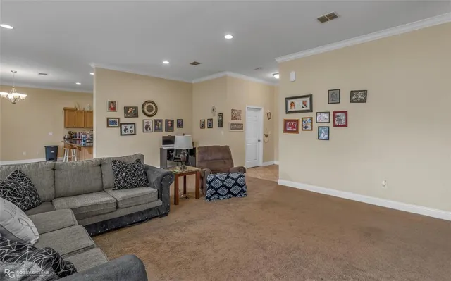 $299,000 | 656 Highway 807, Haynesville, LA 71038