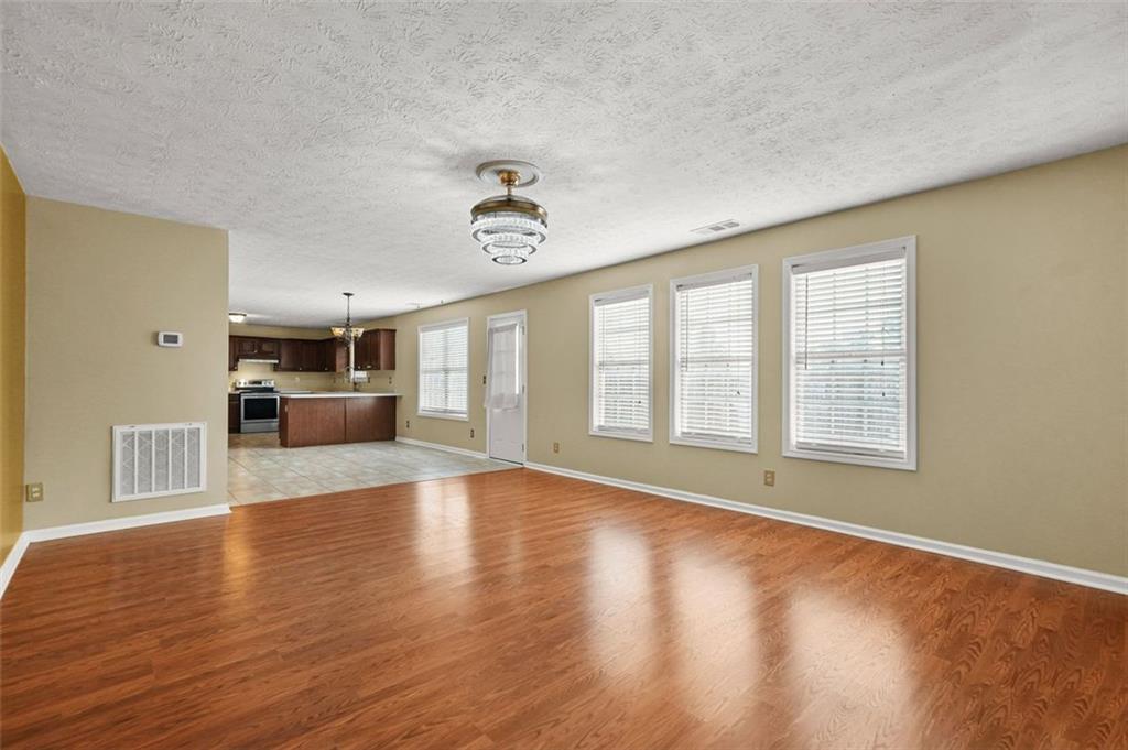 1210 Hogan Ridge Drive Grayson, GA 30017 - Photo 14 of 59