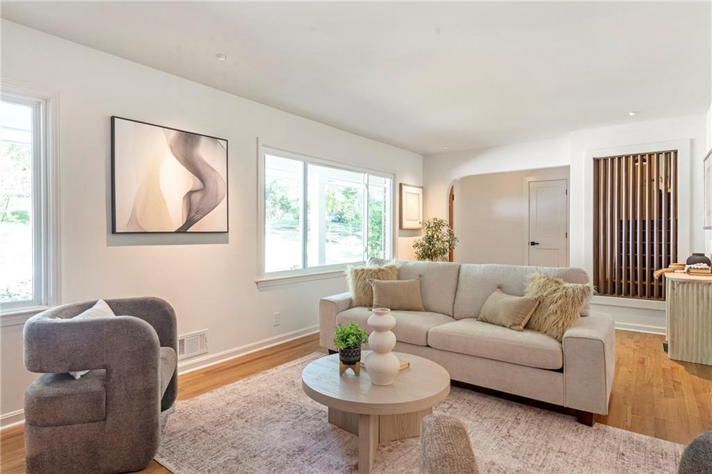 1891 Silver Hill Road Stone Mountain, GA 30087 - Photo 11 of 50 Gallery Image 11