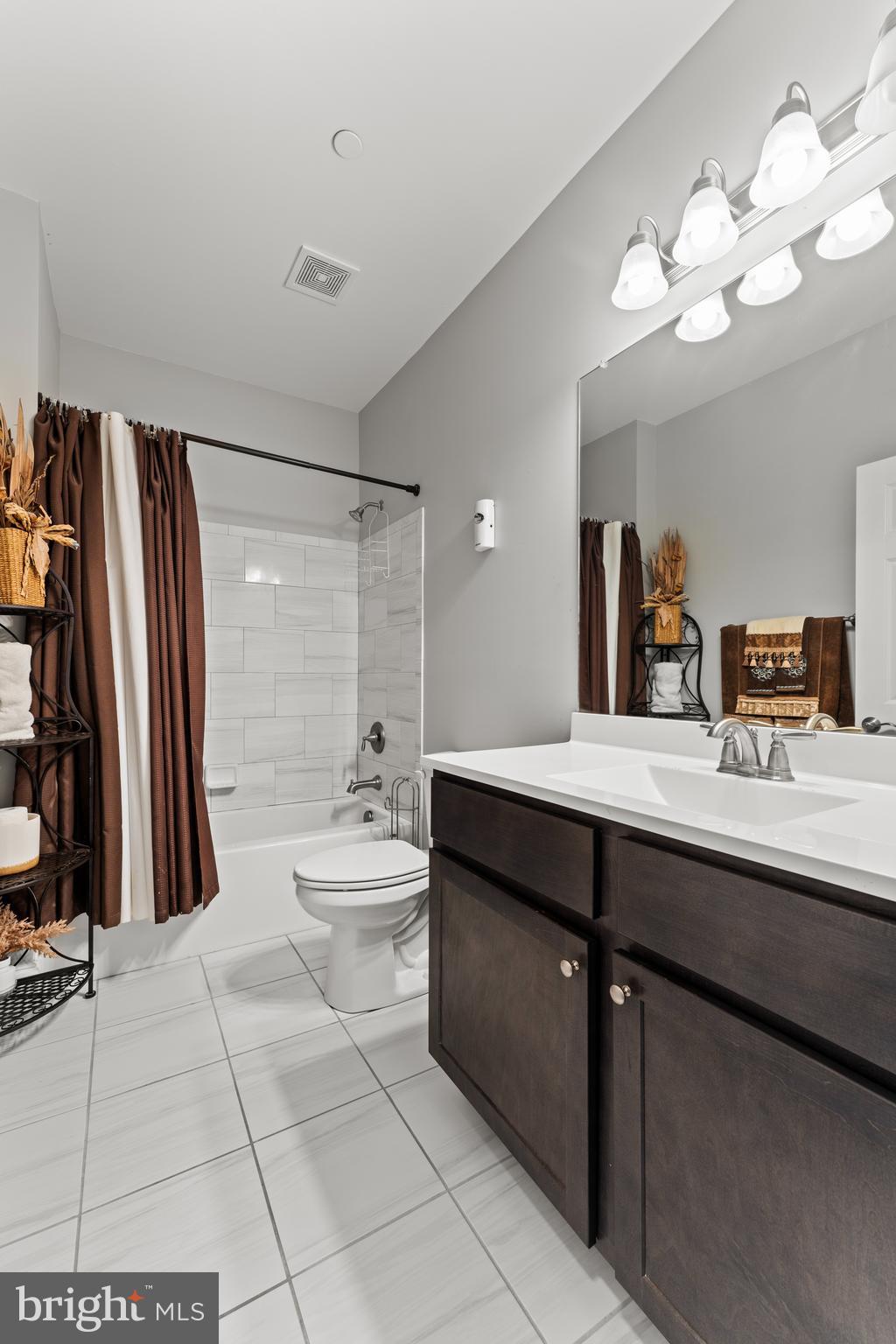 982 Rye Drive La Plata, MD 20646 - Photo 32 of 42 Primary bath with dual-sink vanity