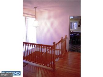 119 Ravenhill Road Phoenixville, PA 19460 - Photo 2 of 11 Foyer