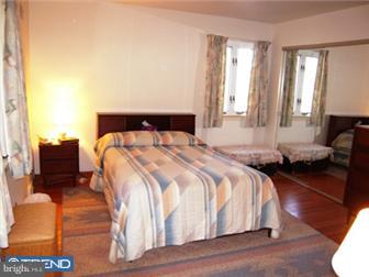 119 Ravenhill Road Phoenixville, PA 19460 - Photo 6 of 11 Bedroom - Main