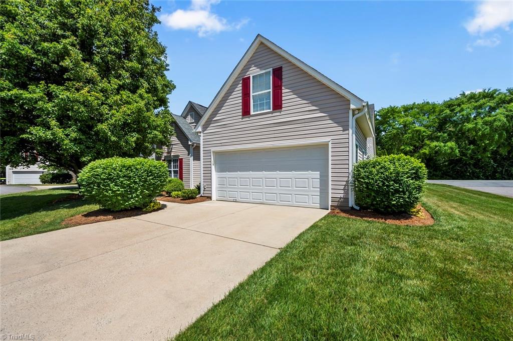 130 Salem Ridge Court Clemmons, NC 27012 - Photo 2 of 34 FRONT