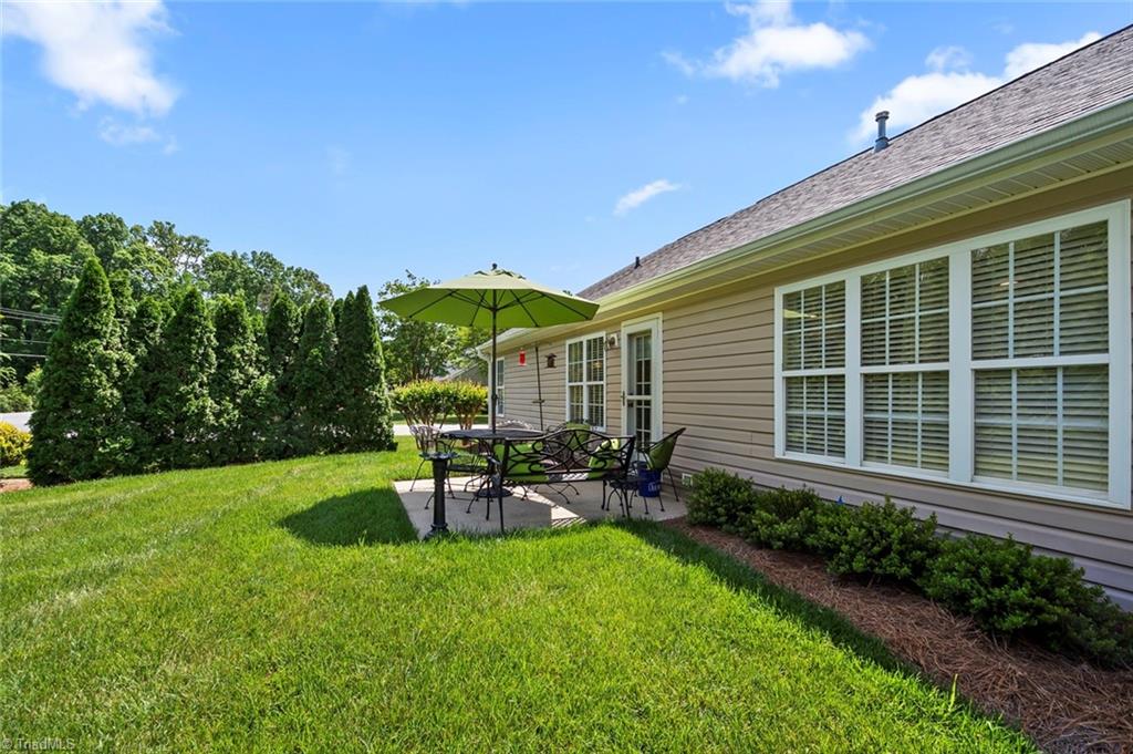 130 Salem Ridge Court Clemmons, NC 27012 - Photo 33 of 34 REAR