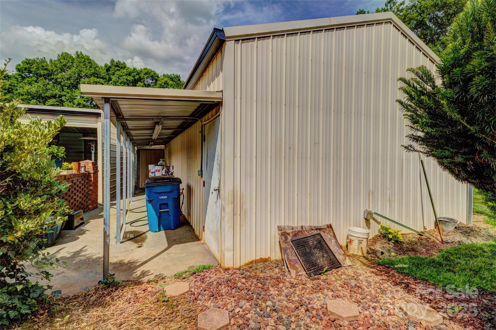 253 Suncrest Road Cherryville, NC 28021 - Photo 16 of 33 a view of wooden floor in front of house