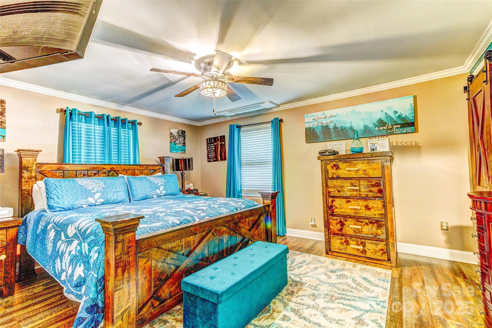 253 Suncrest Road Cherryville, NC 28021 - Photo 24 of 33 a bed room with a bed and a fish tank