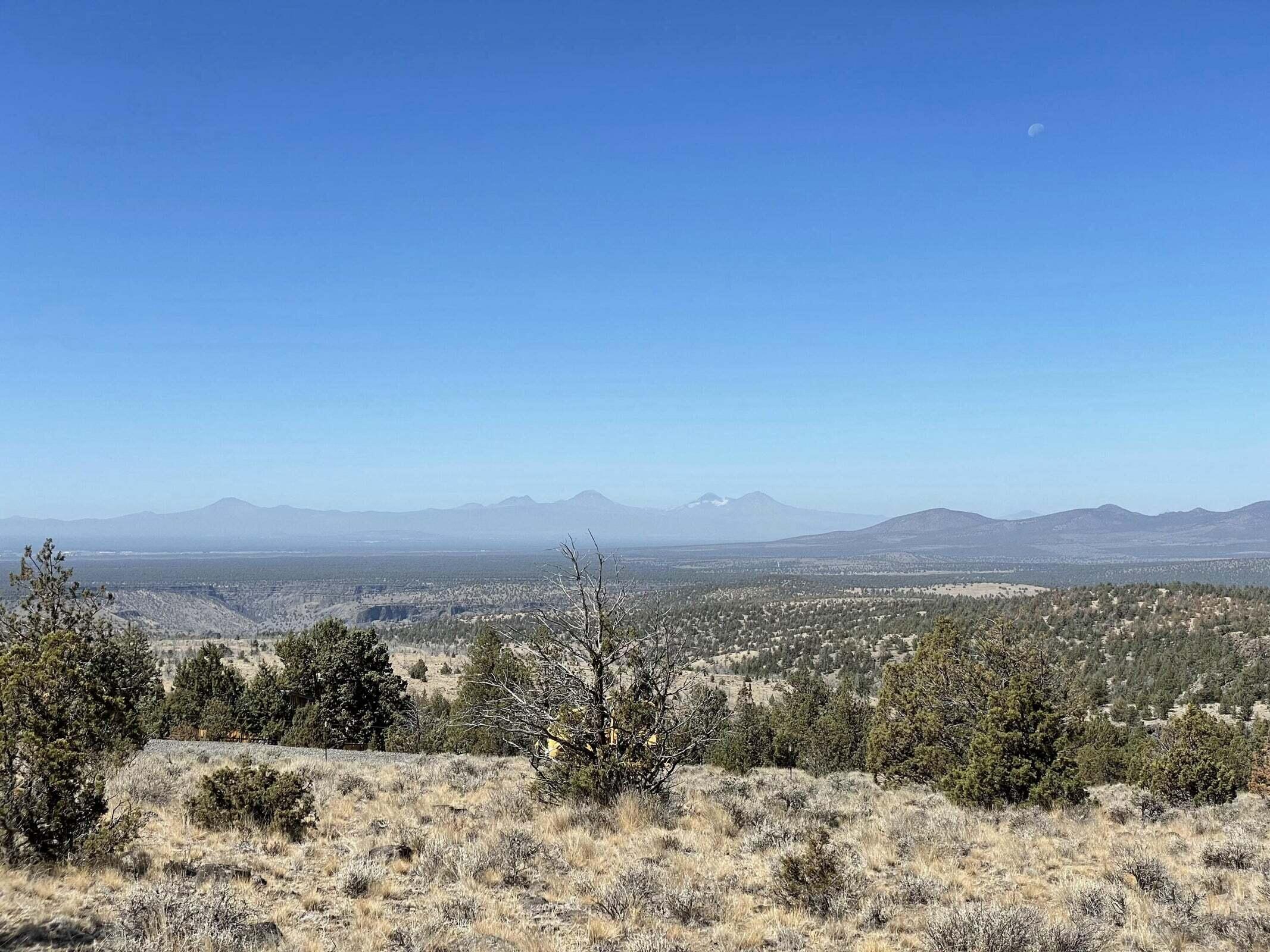 3000 Southeast Deer Run Road Prineville, OR 97754 - Photo 1 of 5 20210910183039699515000000-o
