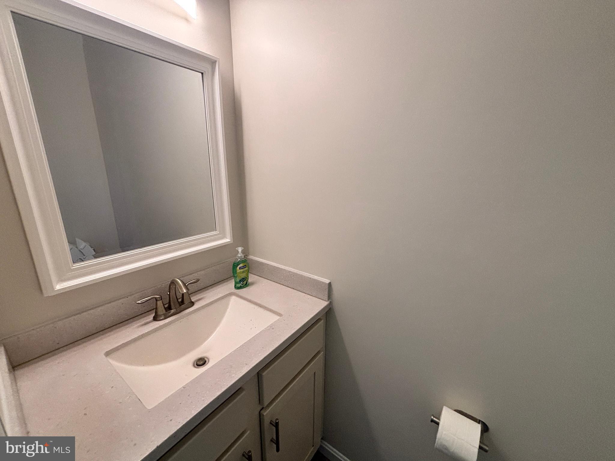 191 East George Street Westminster, MD 21157 - Photo 21 of 29