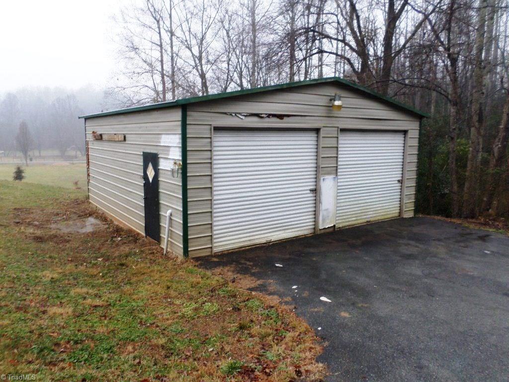 480 York Road Mount Airy, NC 27030 - Photo 11 of 12 Gallery Image 11