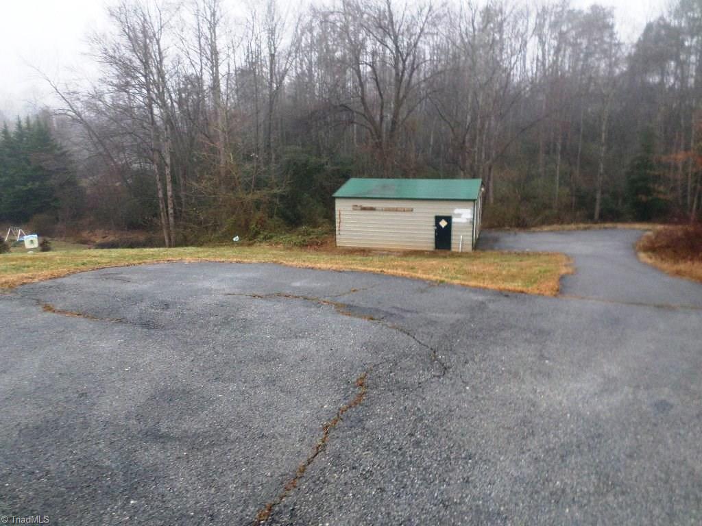 480 York Road Mount Airy, NC 27030 - Photo 12 of 12 Gallery Image 12