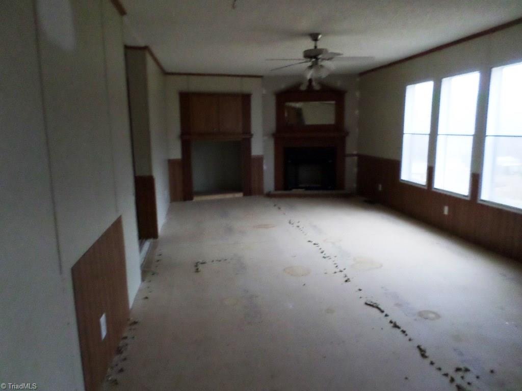 480 York Road Mount Airy, NC 27030 - Photo 7 of 12 Gallery Image 7