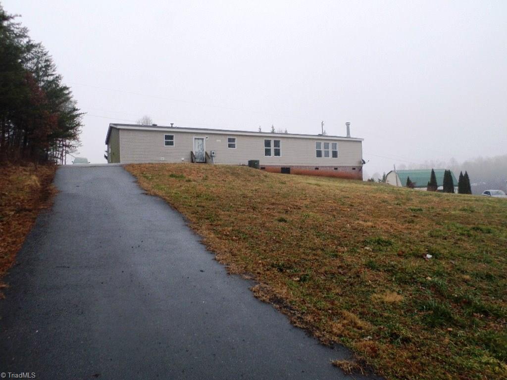 480 York Road Mount Airy, NC 27030 - Photo 10 of 12 Gallery Image 10
