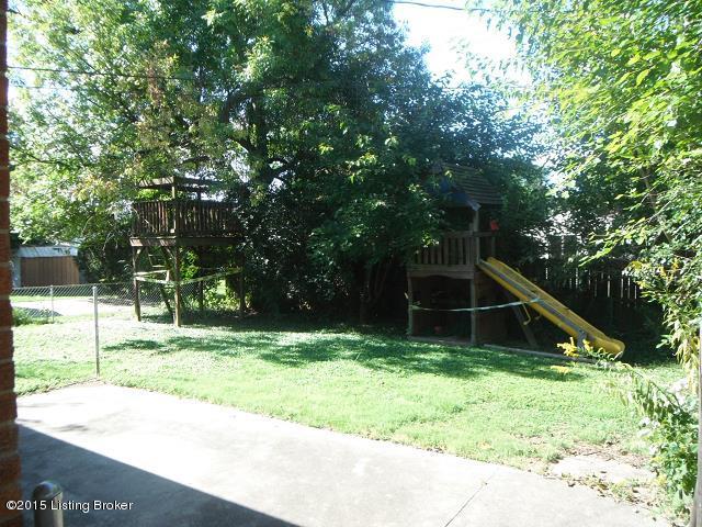 3707 Chatham Road Louisville, KY 40218 - Photo 15 of 15 rear