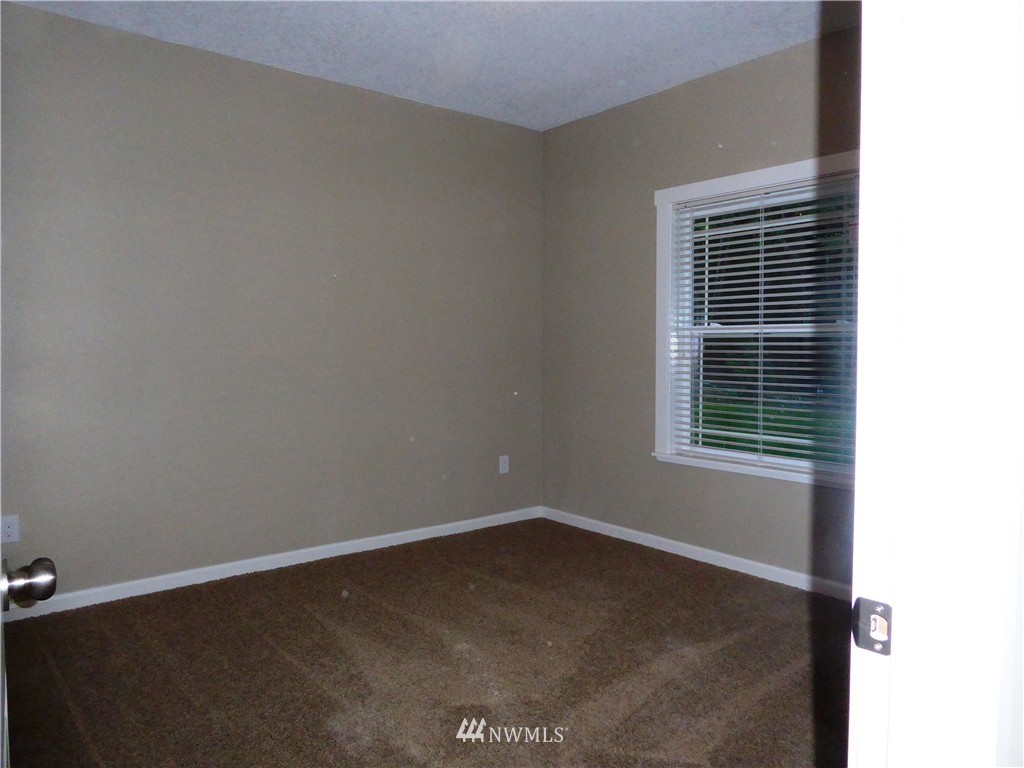 3942 Delphi Road Southwest Olympia, WA 98512 - Photo 15 of 19 Gallery Image 15