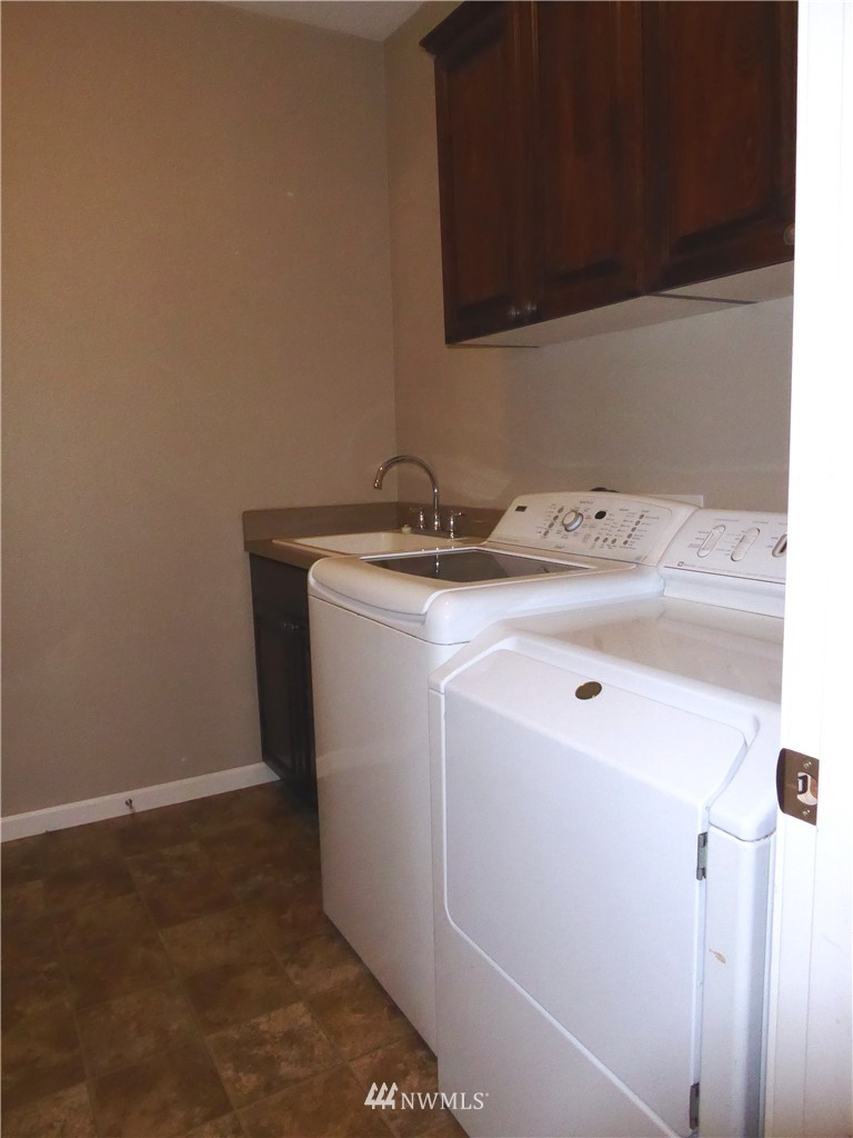 3942 Delphi Road Southwest Olympia, WA 98512 - Photo 16 of 19 Gallery Image 16