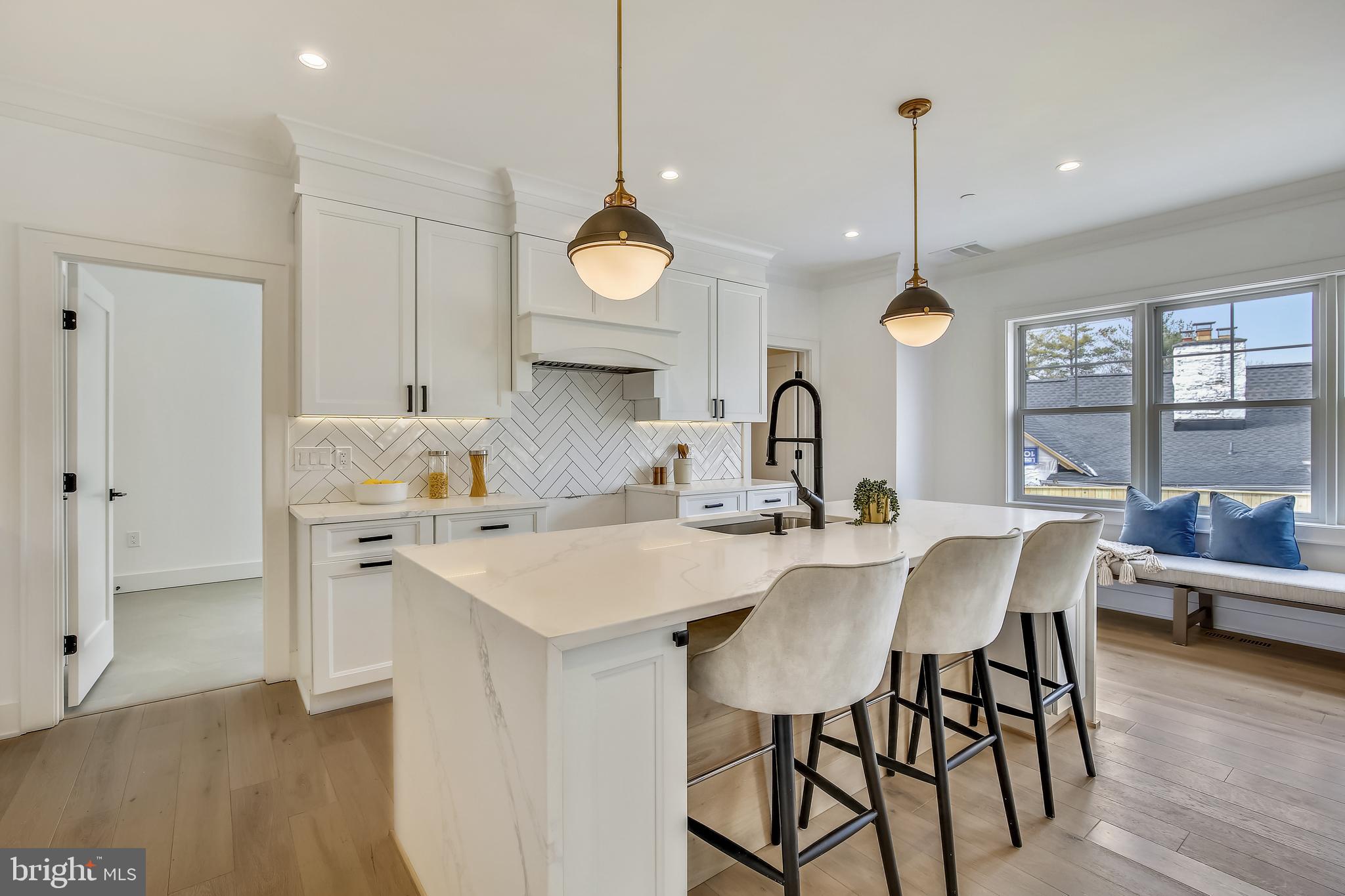 10024 Sinnott Drive Bethesda, MD 20817 - Photo 20 of 87