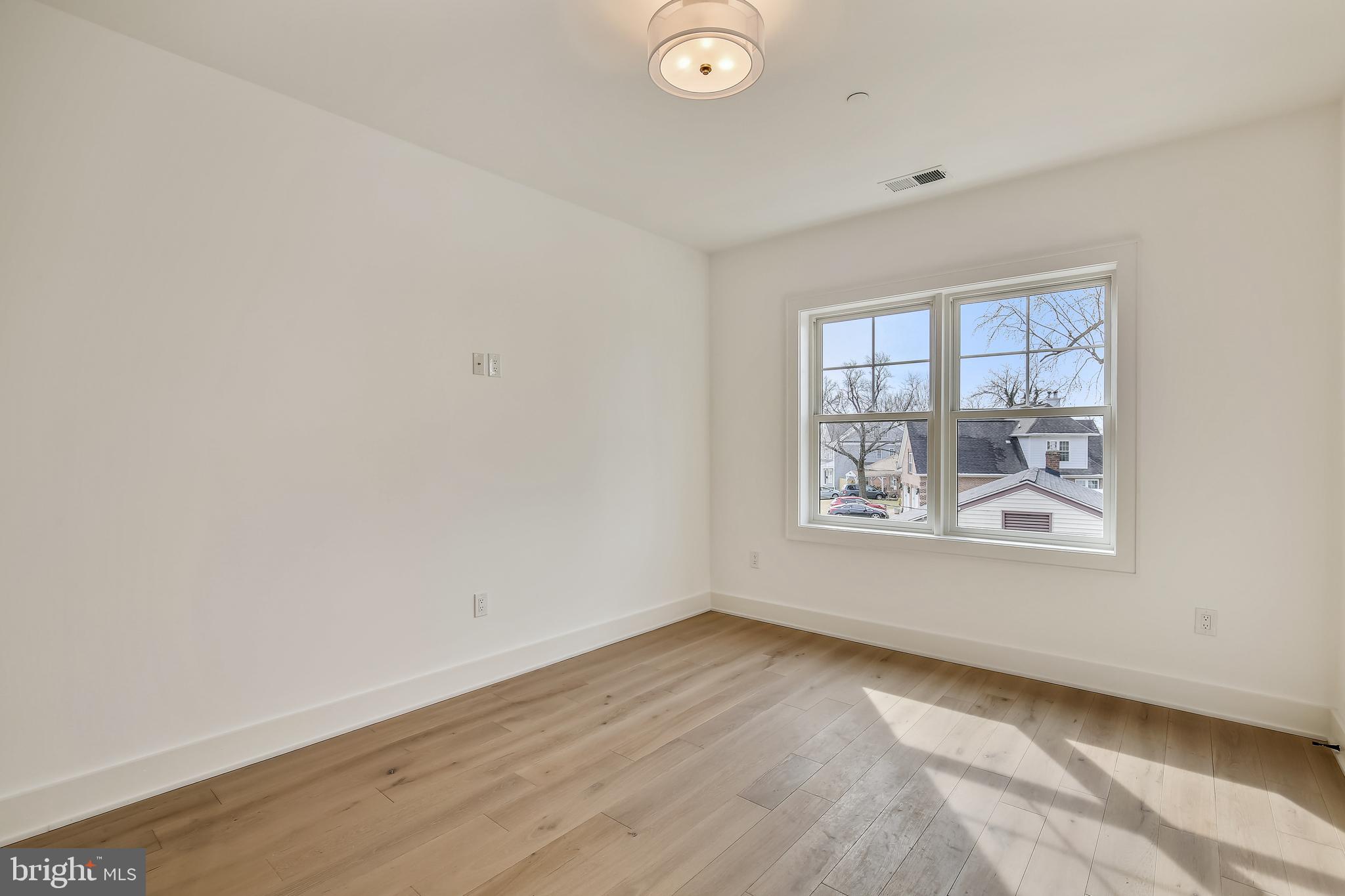 10024 Sinnott Drive Bethesda, MD 20817 - Photo 53 of 87