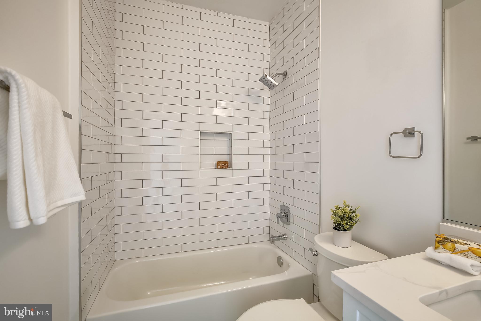 10024 Sinnott Drive Bethesda, MD 20817 - Photo 56 of 87