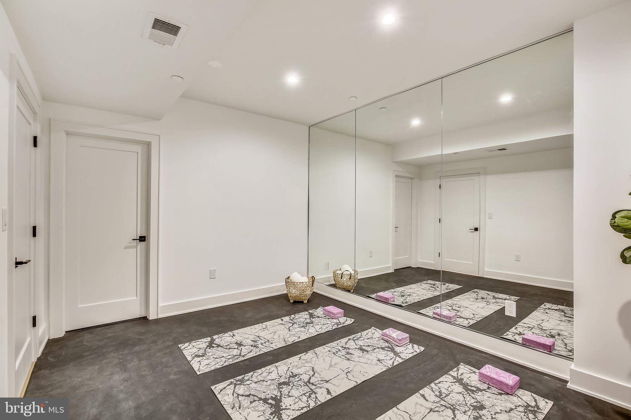 10024 Sinnott Drive Bethesda, MD 20817 - Photo 68 of 87