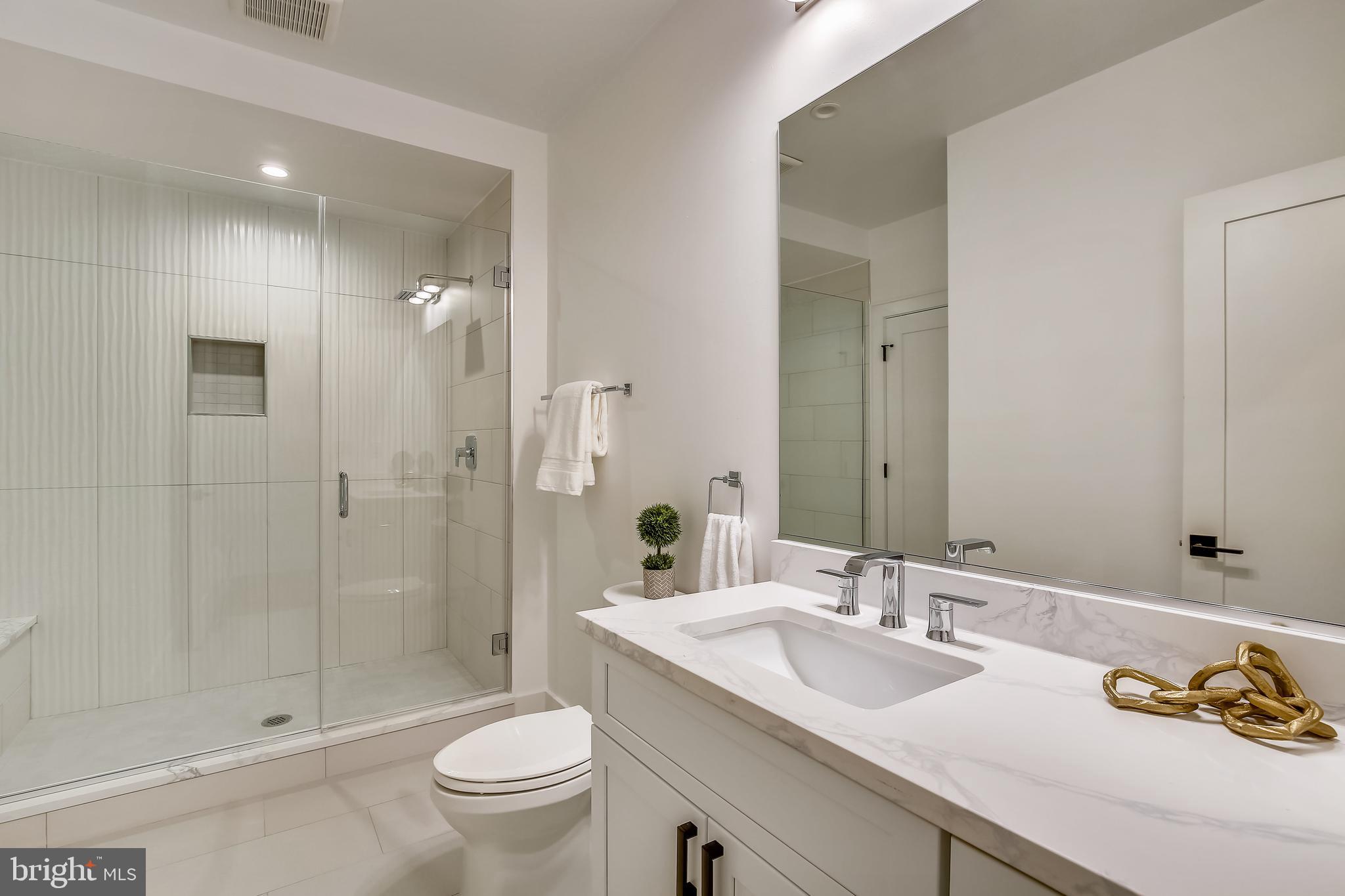 10024 Sinnott Drive Bethesda, MD 20817 - Photo 72 of 87