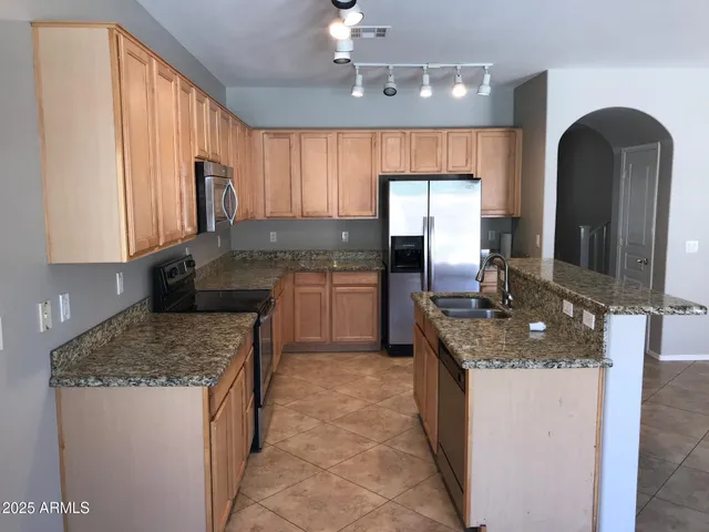 $3,090 | 3440 East Flower Street, Gilbert, AZ 85298