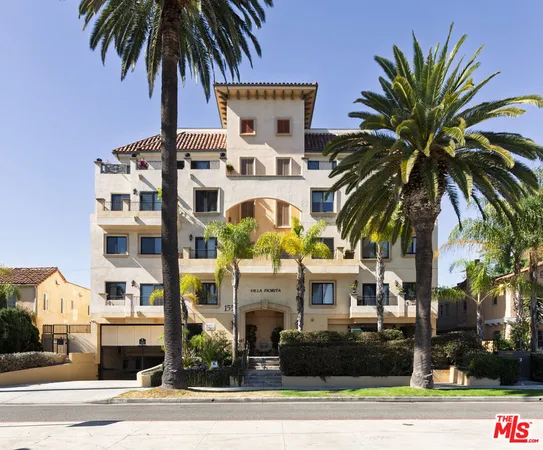 $10,000 | 155 North Hamilton Drive, Unit 102, Beverly Hills, CA 90211