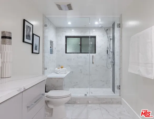 $10,000 | 155 North Hamilton Drive, Unit 102, Beverly Hills, CA 90211