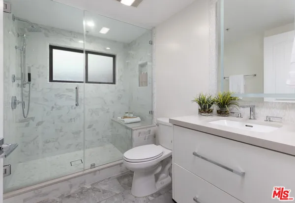 $10,000 | 155 North Hamilton Drive, Unit 102, Beverly Hills, CA 90211