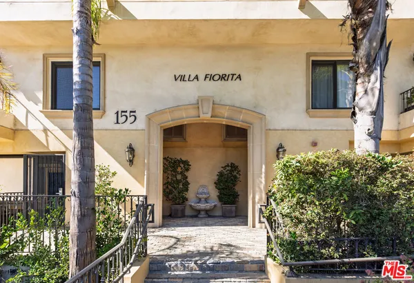 $10,000 | 155 North Hamilton Drive, Unit 102, Beverly Hills, CA 90211