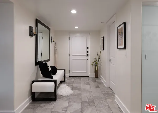 $10,000 | 155 North Hamilton Drive, Unit 102, Beverly Hills, CA 90211