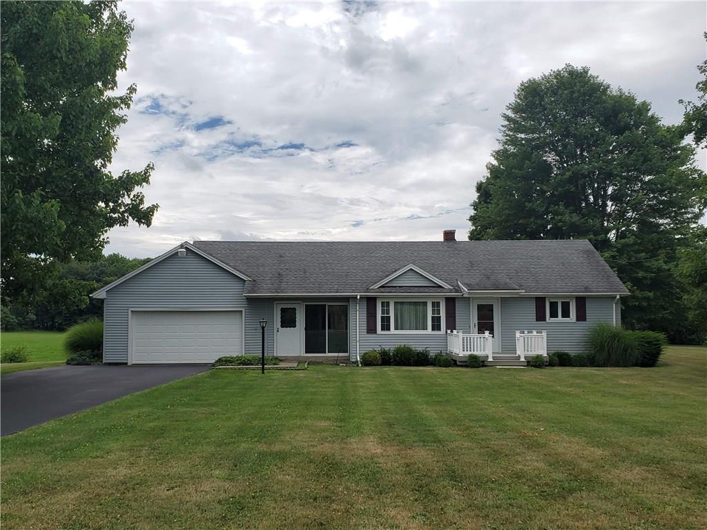 374 Clark Road Enon Valley, PA 16120 - Photo 2 of 25 Gallery Image 2