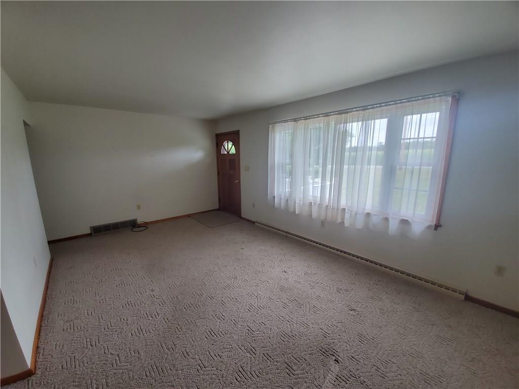 374 Clark Road Enon Valley, PA 16120 - Photo 13 of 25 Gallery Image 13