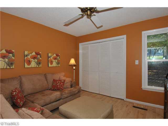 4929 Country Ridge Road Clemmons, NC 27012 - Photo 9 of 14 2nd Bedroom. 2nd Bedroom currently used as office/tv room.