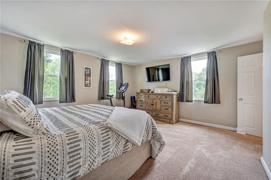 46 Gensler Road Pittsburgh, PA 15236 - Photo 12 of 20 Gallery Image 12