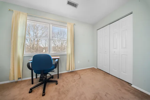 $2,500 | 83 Carriage Drive, Unit 83, Milford, CT 06460