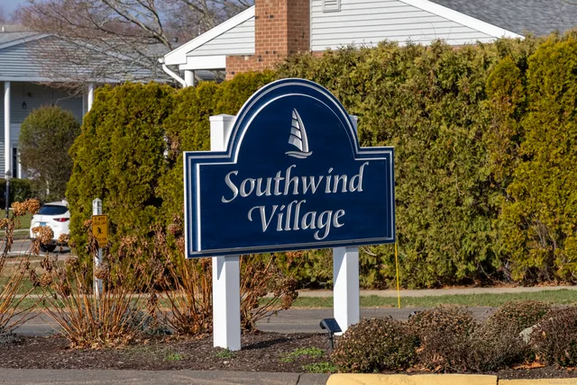 $2,500 | 83 Carriage Drive, Unit 83, Milford, CT 06460