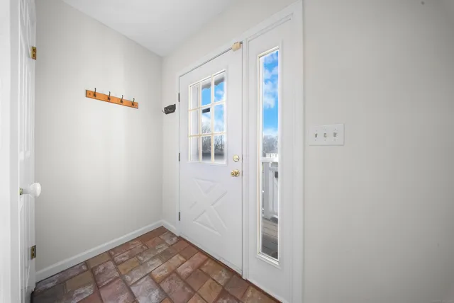 $2,500 | 83 Carriage Drive, Unit 83, Milford, CT 06460