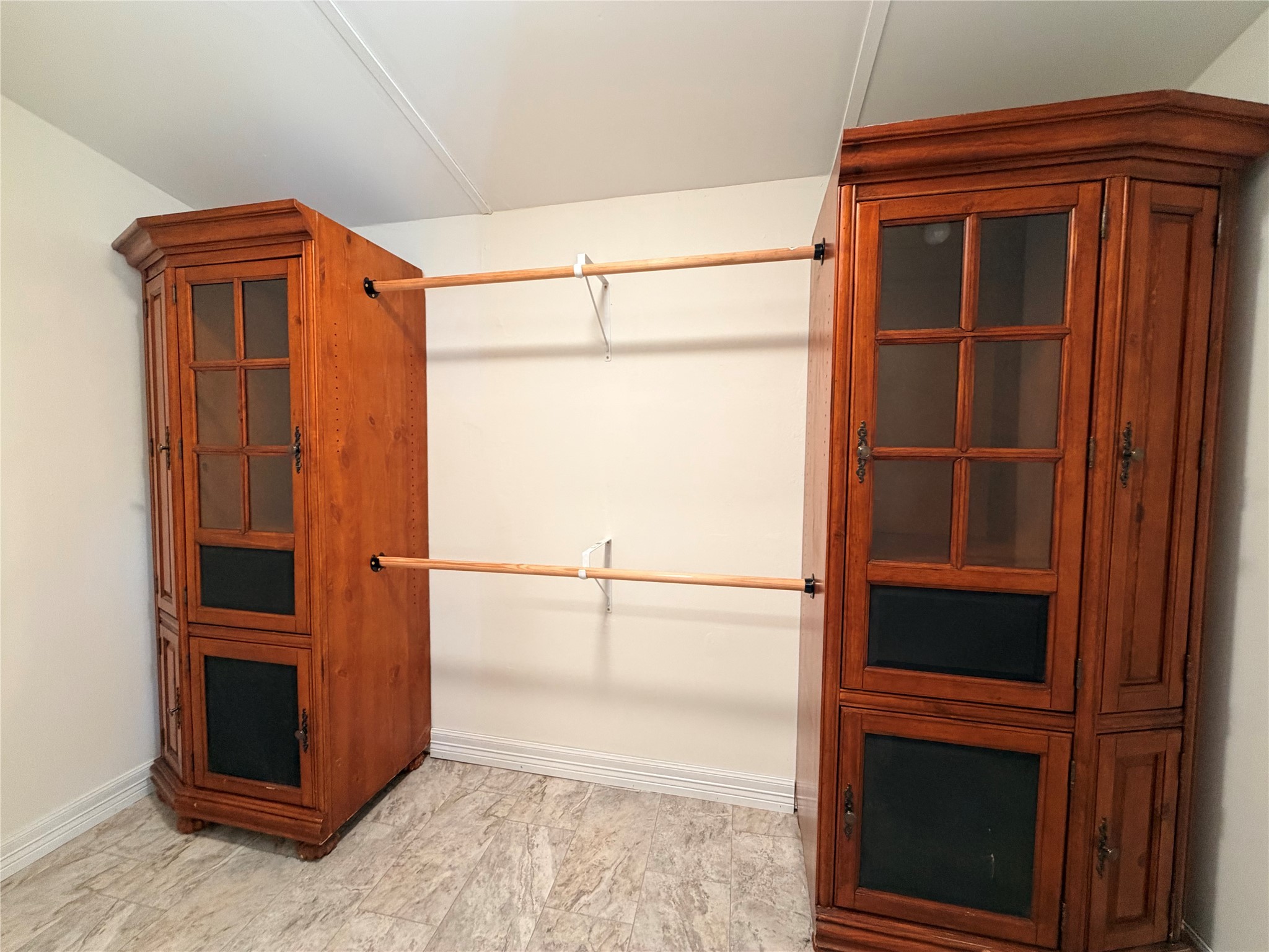 171 County Road 421 Bronson, TX 75930 - Photo 37 of 49 a front view of a house with a large window