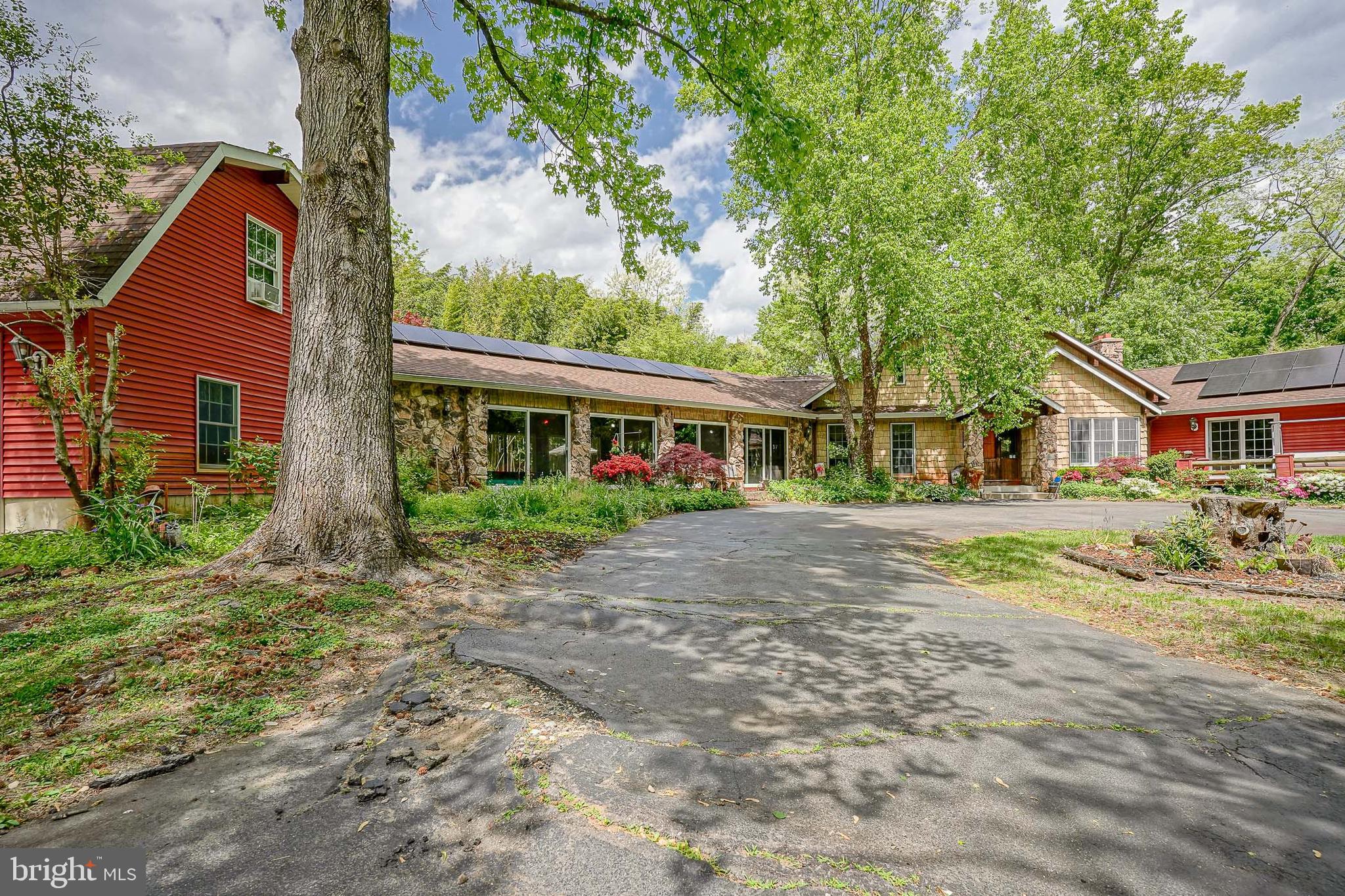 309 Creek Road Moorestown, NJ 08057 - Photo 4 of 47