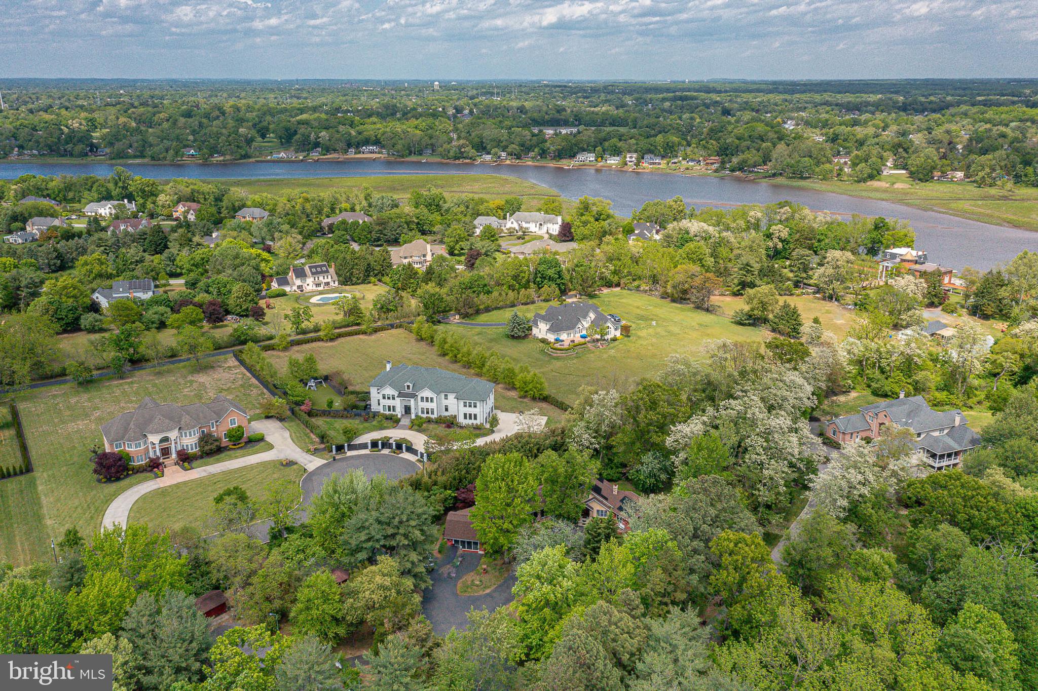 309 Creek Road Moorestown, NJ 08057 - Photo 9 of 47