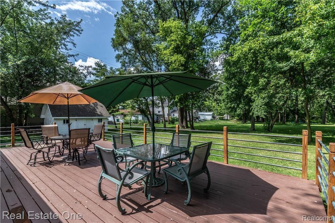 245 Herman Street Novi, MI 48377 - Photo 21 of 28 dsc_9833.jpg
