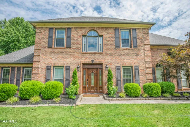 $4,350 | 10706 Eagle Glen Drive, Knoxville, TN 37922